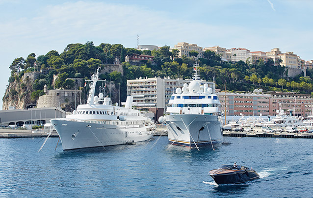 Chauffeur Privé Cannes Yacht Show