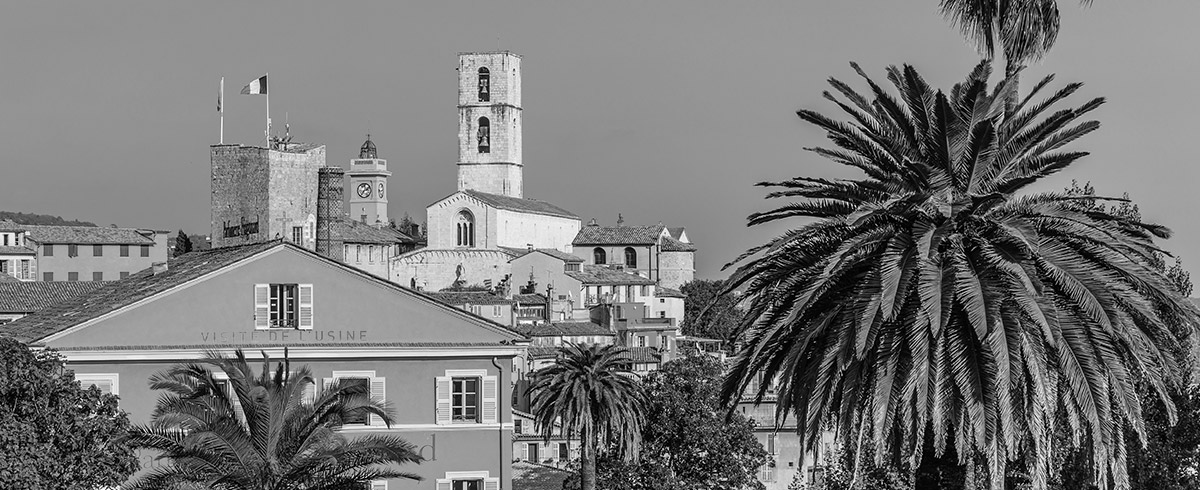transfert-vehicule-grasse chauffeur taxi grasse
